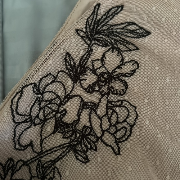 Express Top - Picture 4 of 5